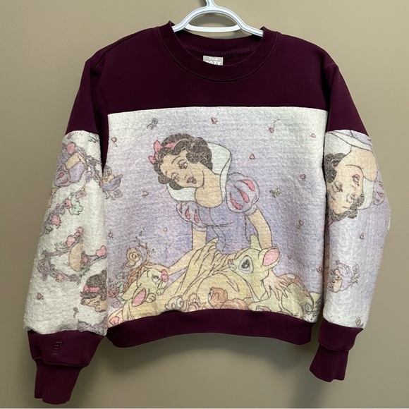 TNA x Disney’s Snow White 80s Reworked Upcycled Sweatshirt - Picture 11 of 11